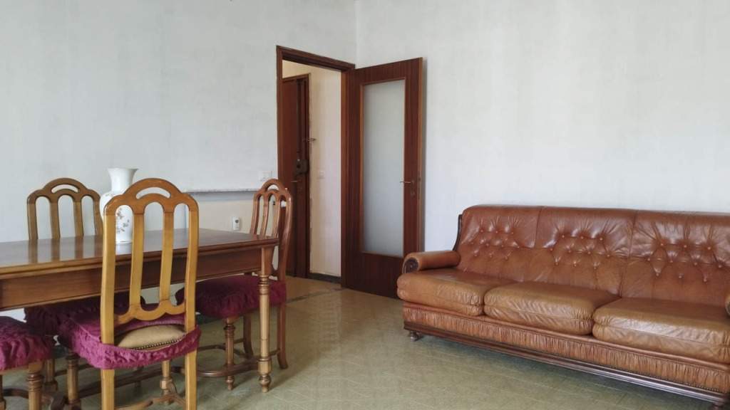 Sanremo, zona primo tratto di Via Martiri, Trilocale 92 mq con Posto Auto