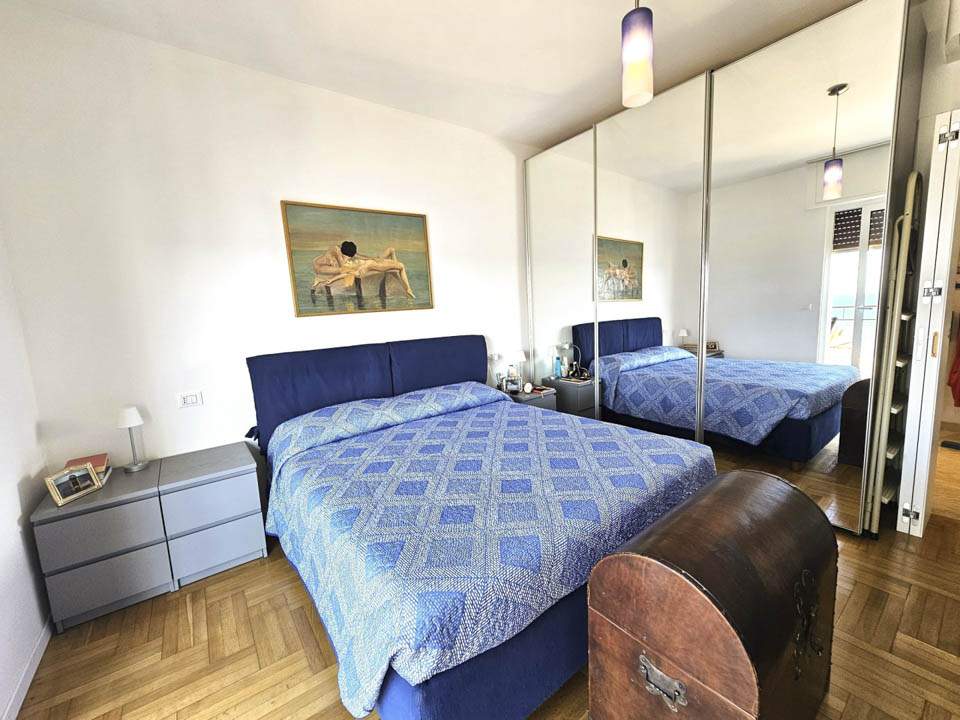 Sanremo: Attico di Lusso Fronte Mare con Terrazza