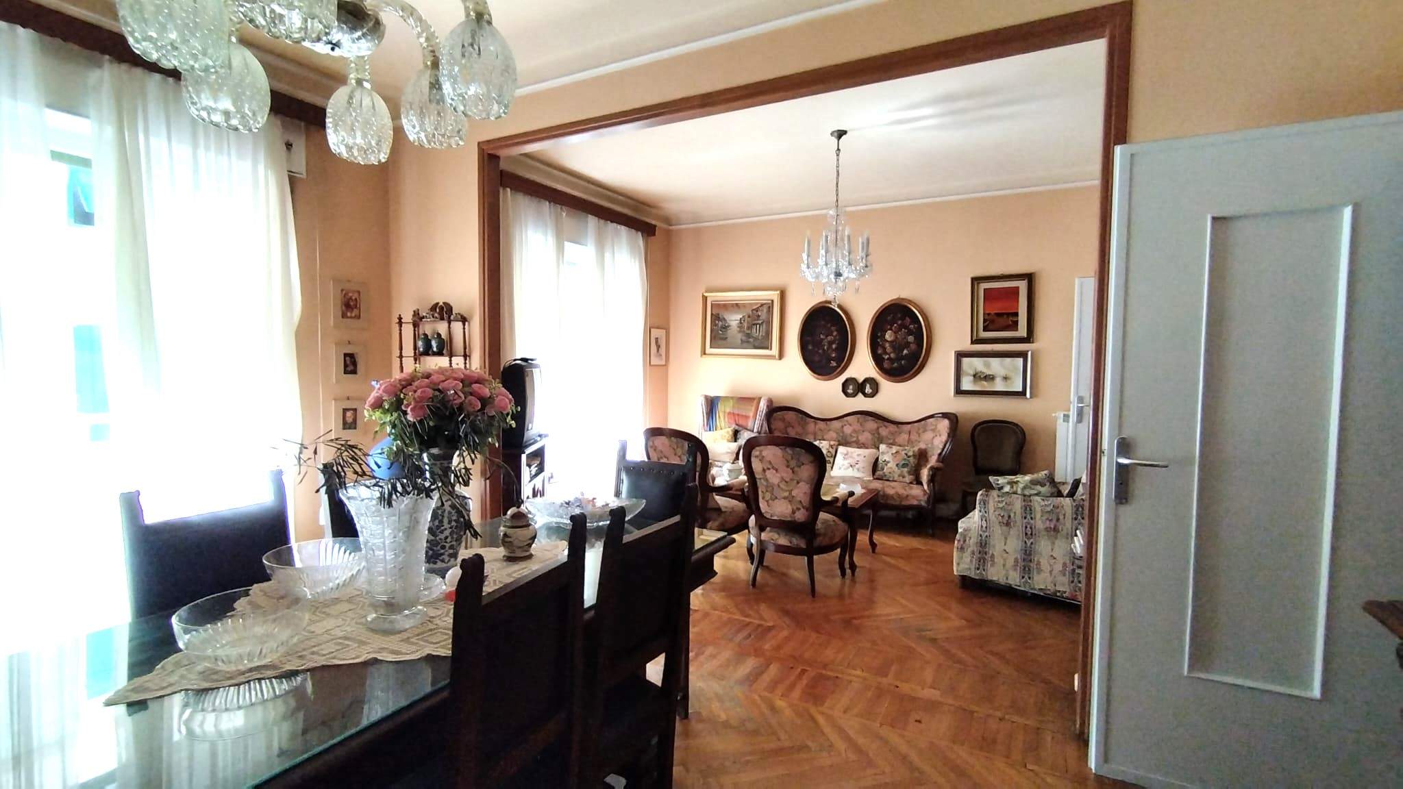 Sanremo, centralissimo, ampio appartamento a pochi passi da Piazza Colombo