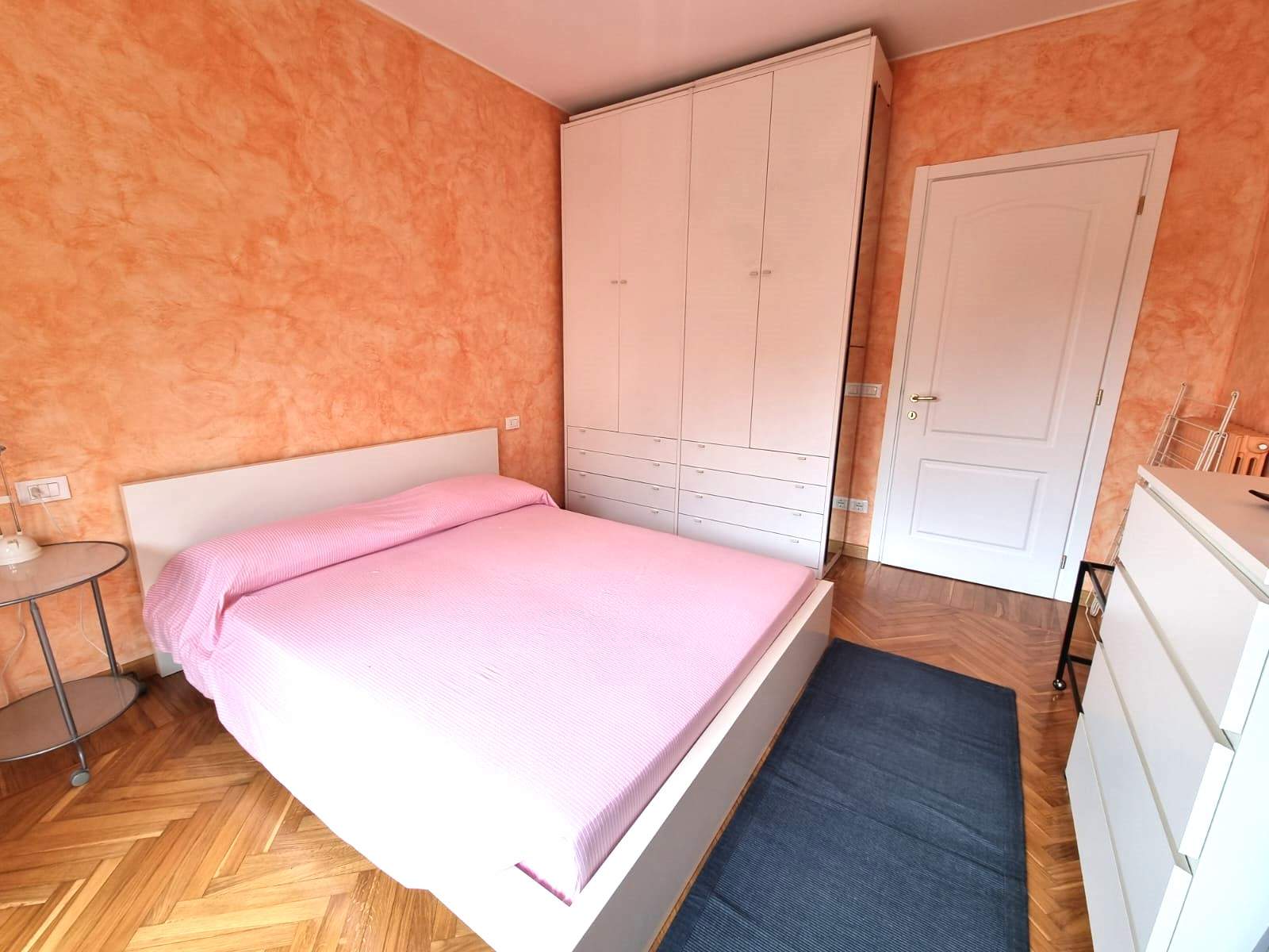 Sanremo, Trilocale ristrutturato con vista mare in zona Foce, via Padre Semeria