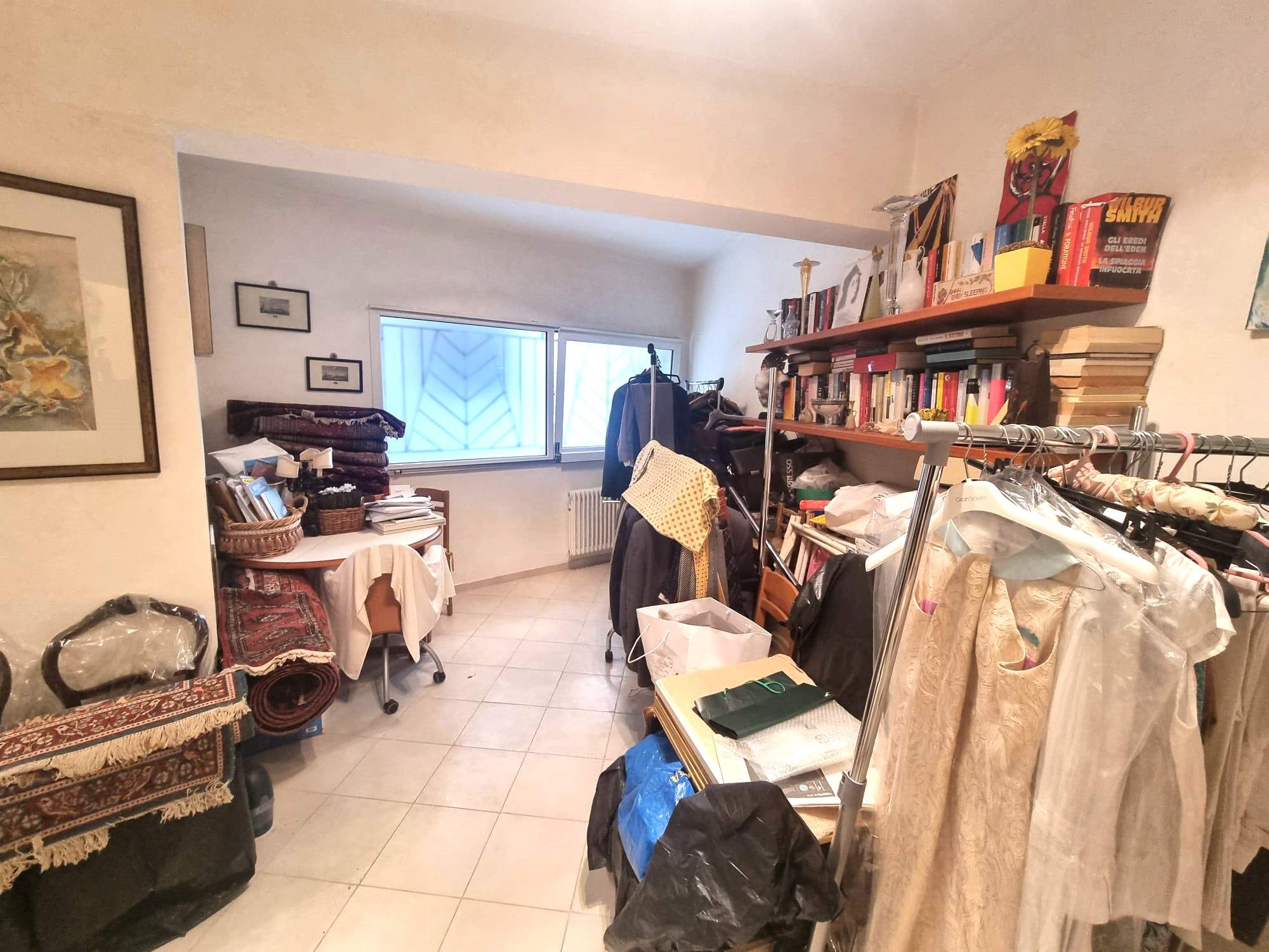 Sanremo, Pian di Poma / Villa Helios: monolocale ristrutturato piano terra