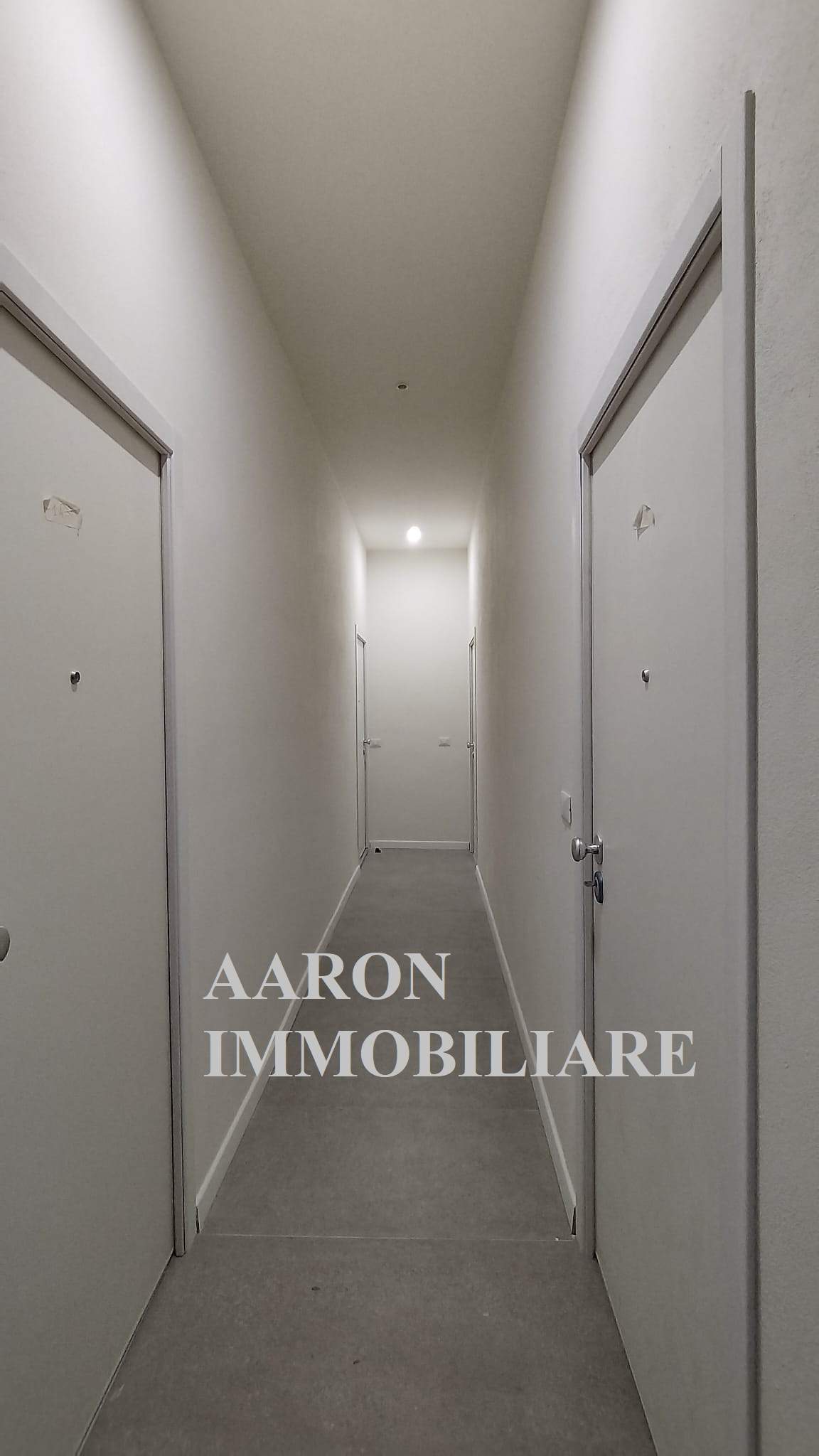 Sanremo, centralissimo, trilocale mansardato,  ristrutturato.